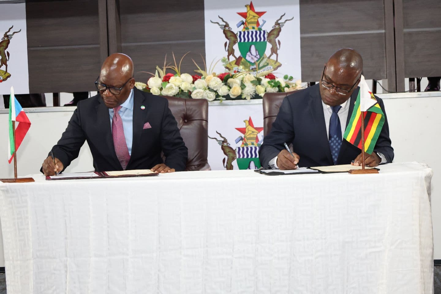Zimbabwe, Equatorial Guinea Ink Series of Cooperation Agreements