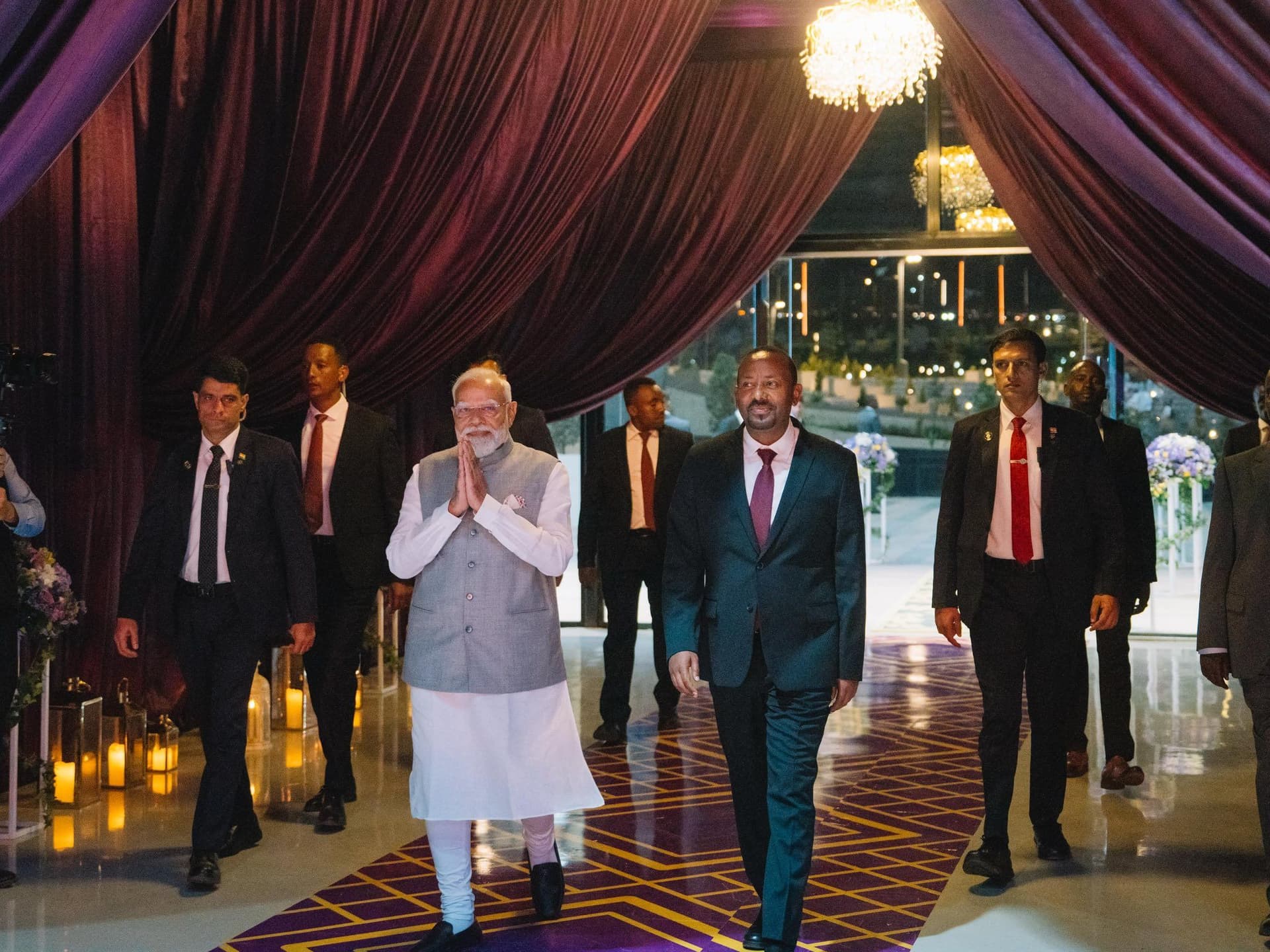 Ethiopia’s Leader Bids Farewell to PM Modi at Bole International Airport