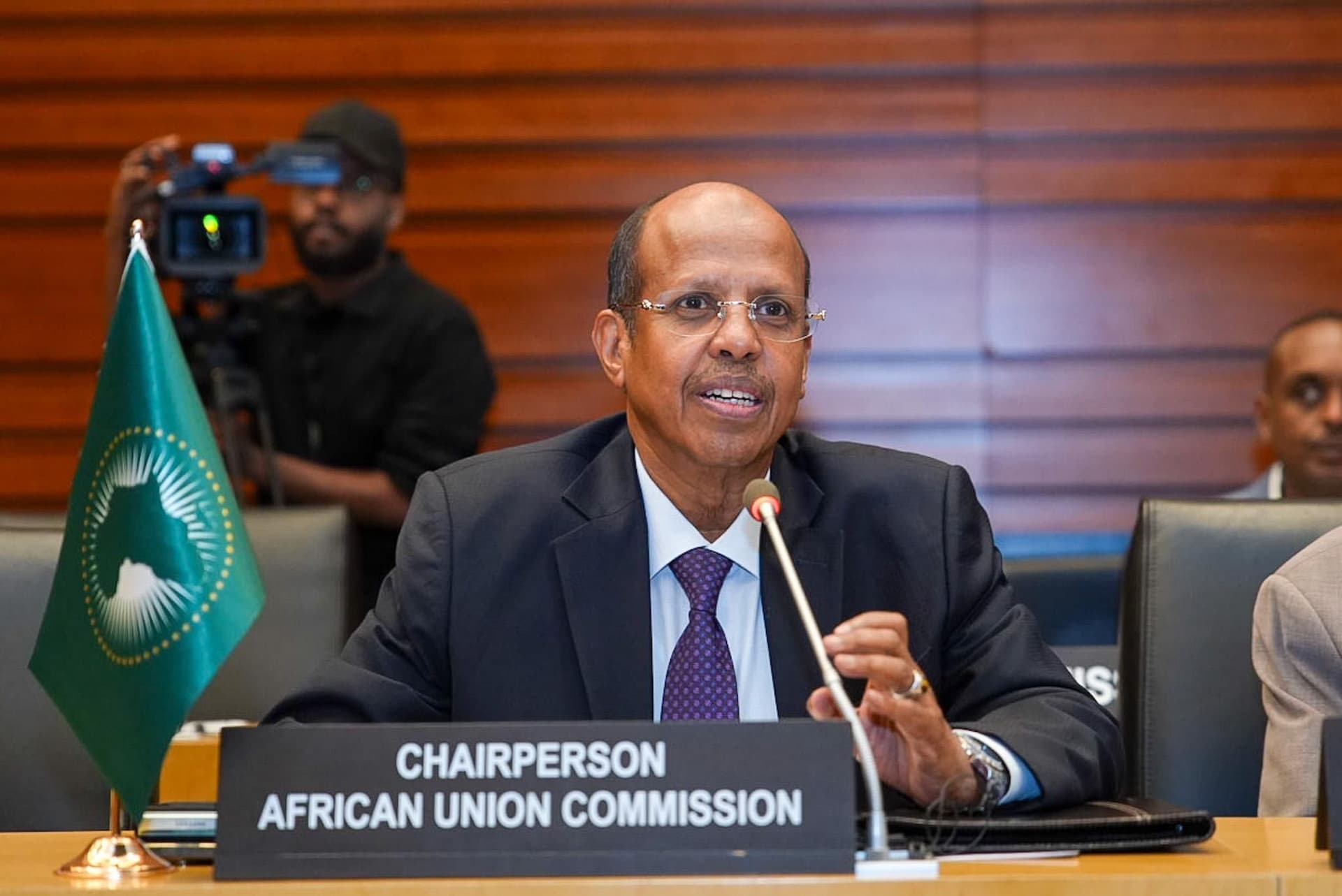AU Chair Meets Francophone Ambassadors to Boost Multilingualism