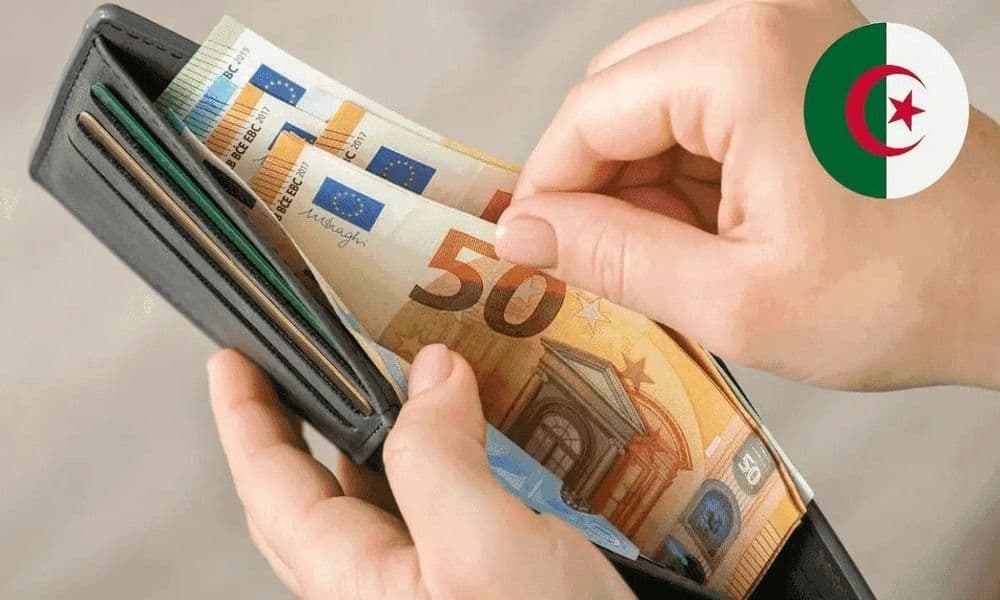 Algeria Cracks Down on Informal Currency Market with Strict New Travel Exchange Rules
